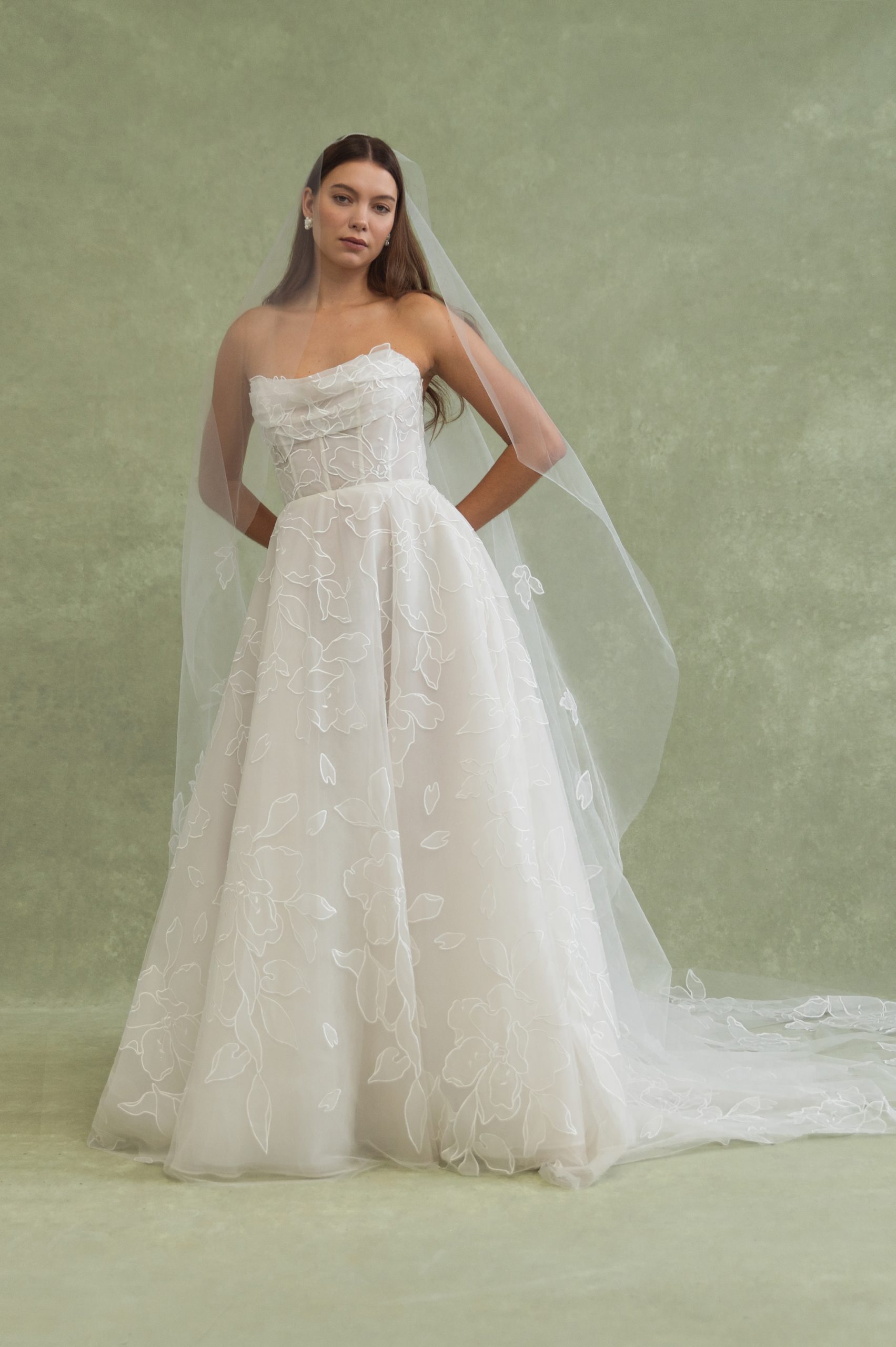 LORELAI veil